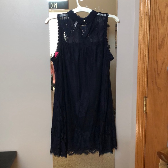 Navy lace dress - Picture 2 of 8